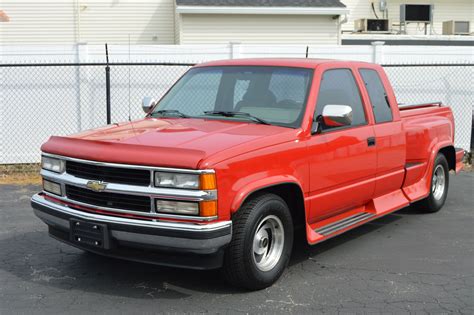 1994 chevy silverado 1500 - 1994 Chevrolet C/K 1500 Ext. Cab 6.5-ft. Bed 4WD · Engine: 5.7L V8 OHV 16V · Transmission: 4A | 5M · Drivetrain: 4WD · Body & Doors: EXTENDED CAB PI...